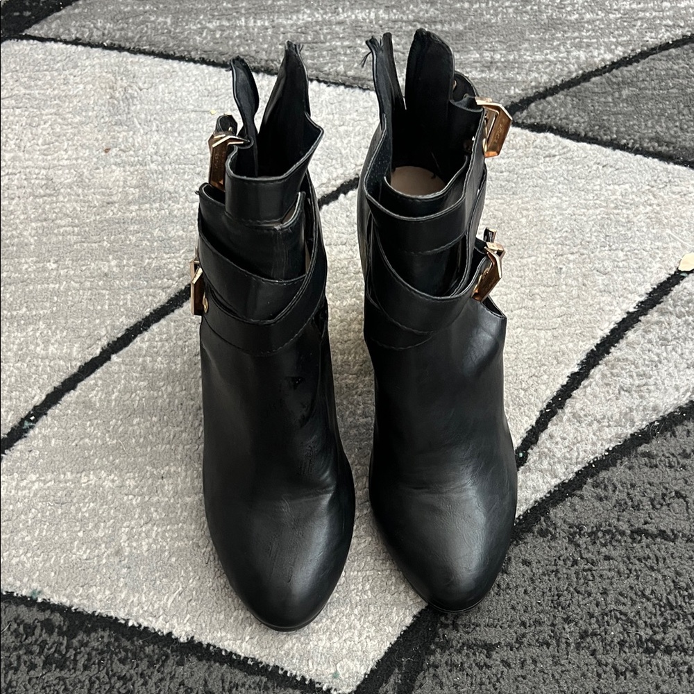 JustFab Black Ankle Booties with Gold Accents